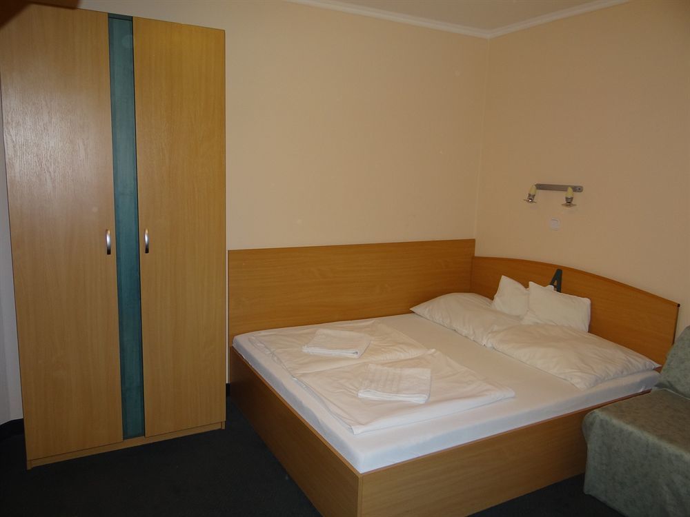 Alfred Panzio 3* Budapeszt