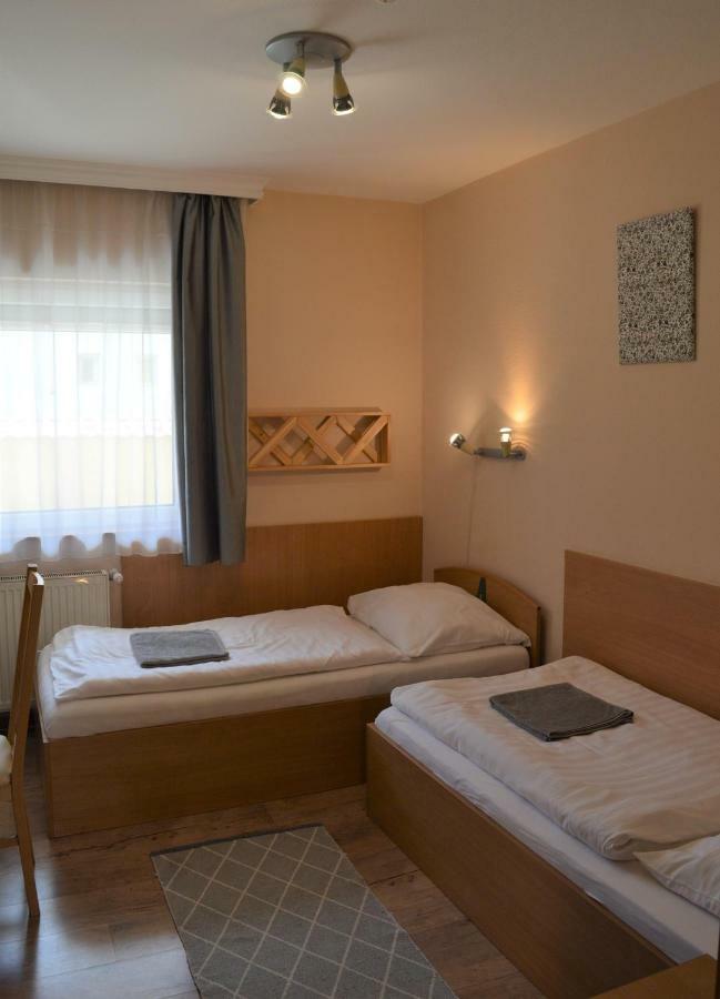 Nocleg ze śniadaniem Alfred Panzio 3*